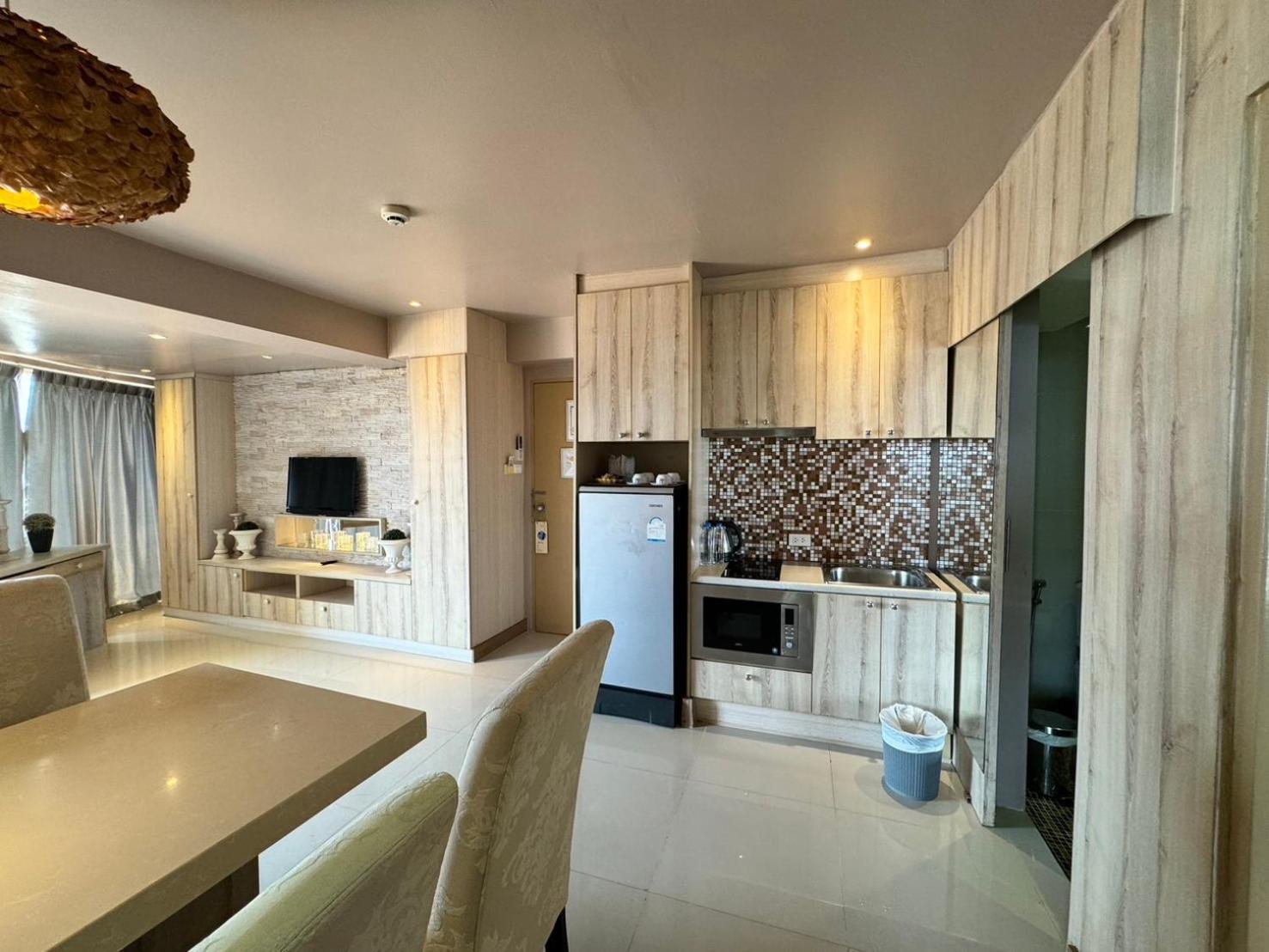 Condo Minium Patong Phuket Exterior foto