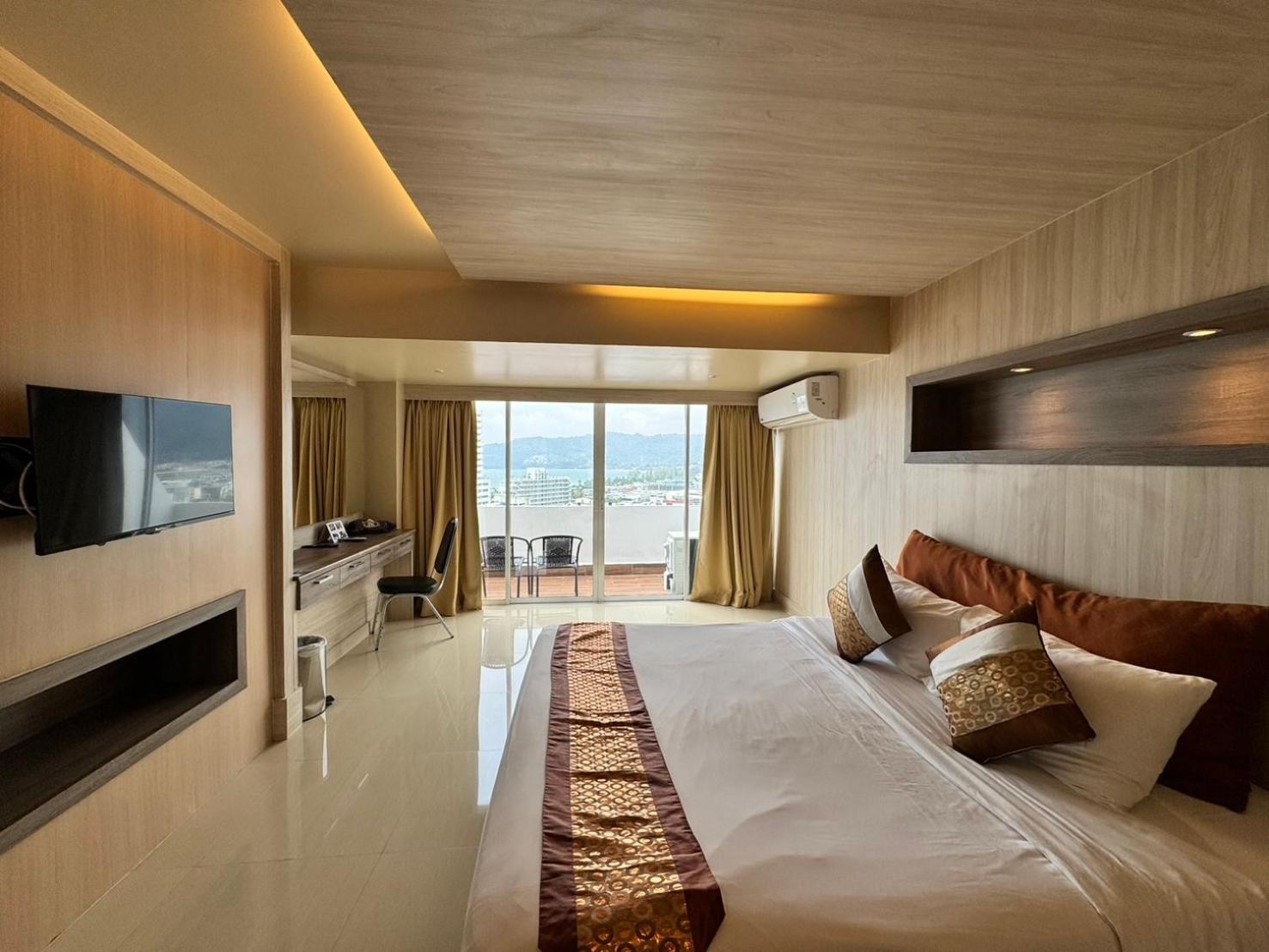 Condo Minium Patong Phuket Exterior foto