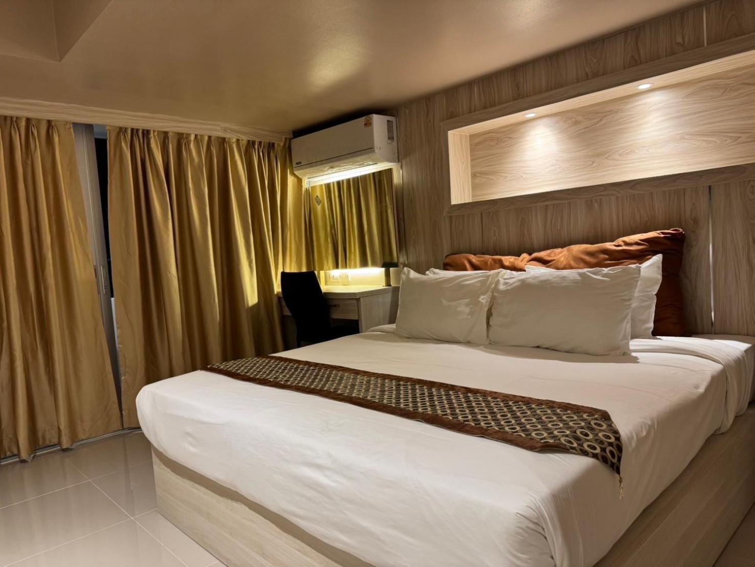 Condo Minium Patong Phuket Exterior foto