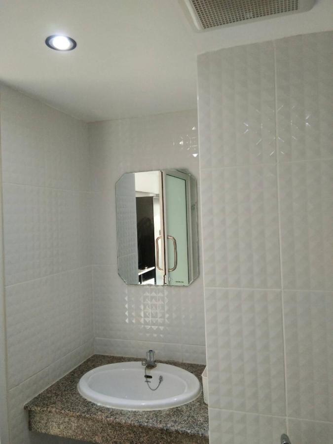 Condo Minium Patong Phuket Exterior foto